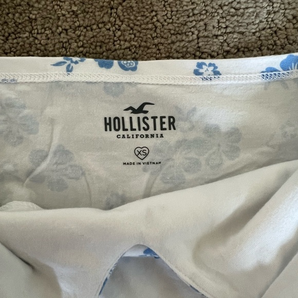 Hollister Halter Top - Picture 3 of 3